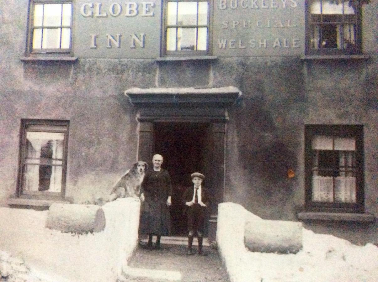 Globe Guesthouse Burry Port Exterior photo