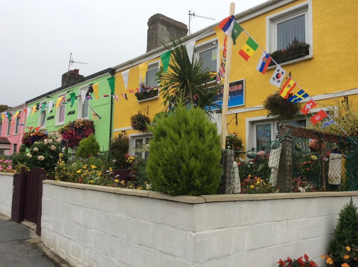 Globe Guesthouse Burry Port Exterior photo